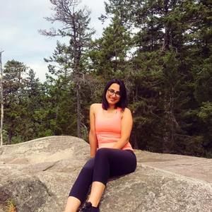 Meet your Posher, Paniz